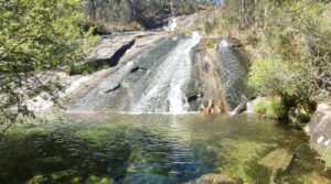 Lee más sobre el artículo Piscinas naturales del río Pedras