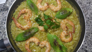 Lee más sobre el artículo Arroz con aguacate y langostinos